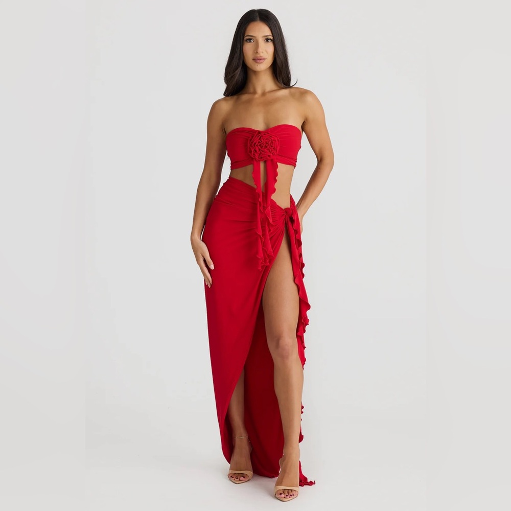 Melani The Label Bettina Set In Red Size XS Perfect Condition SOLD OUT 🌹✨